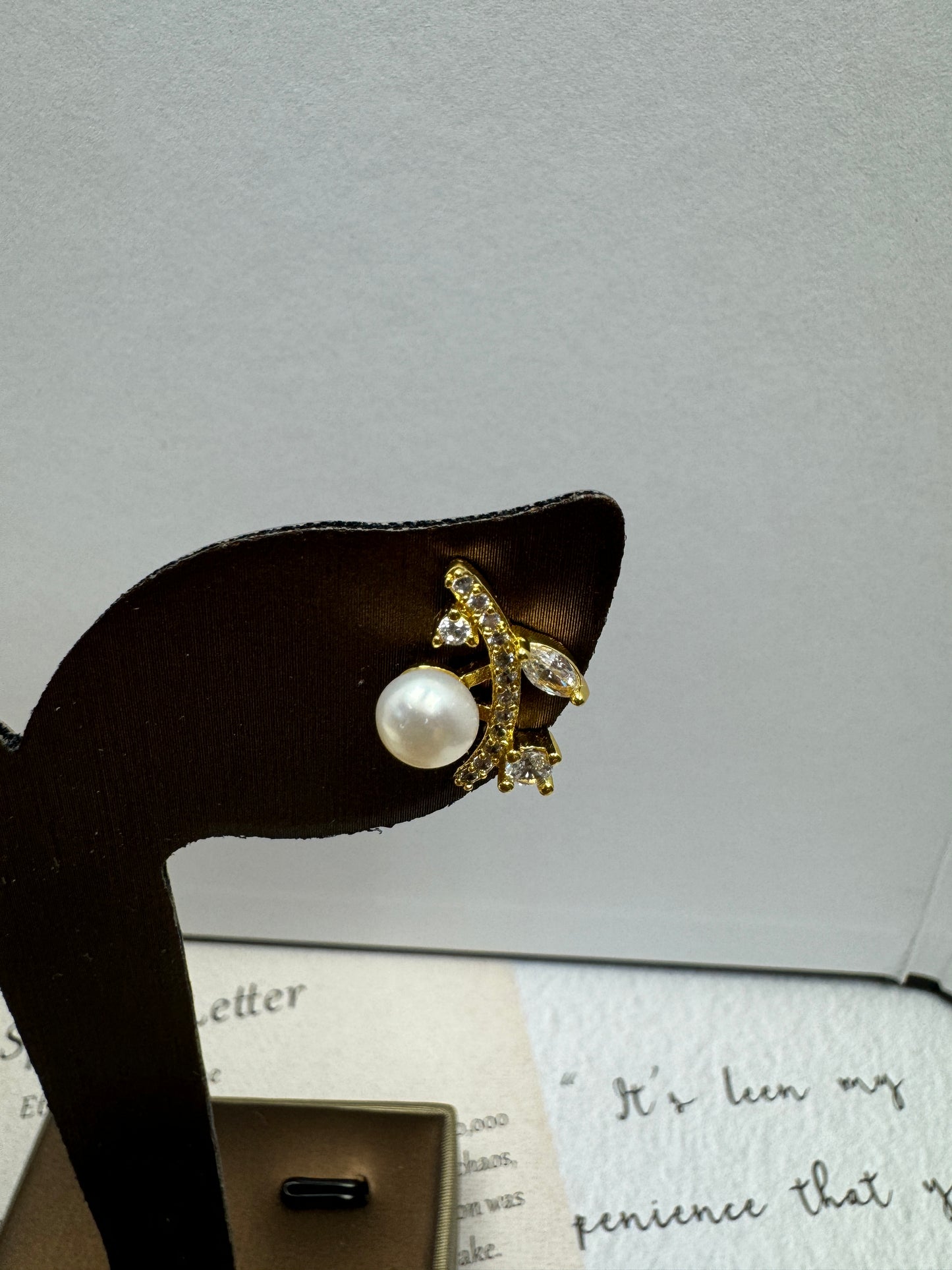 Non-Bead Freshwater Pearl Leaf Earring