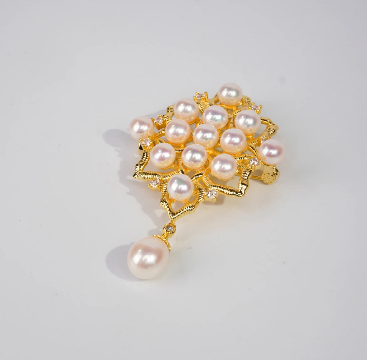 Geometric Fashion Brooch with Small Freshwater Pearls 5-6MM and Large Freshwater Pearl 8-9MM