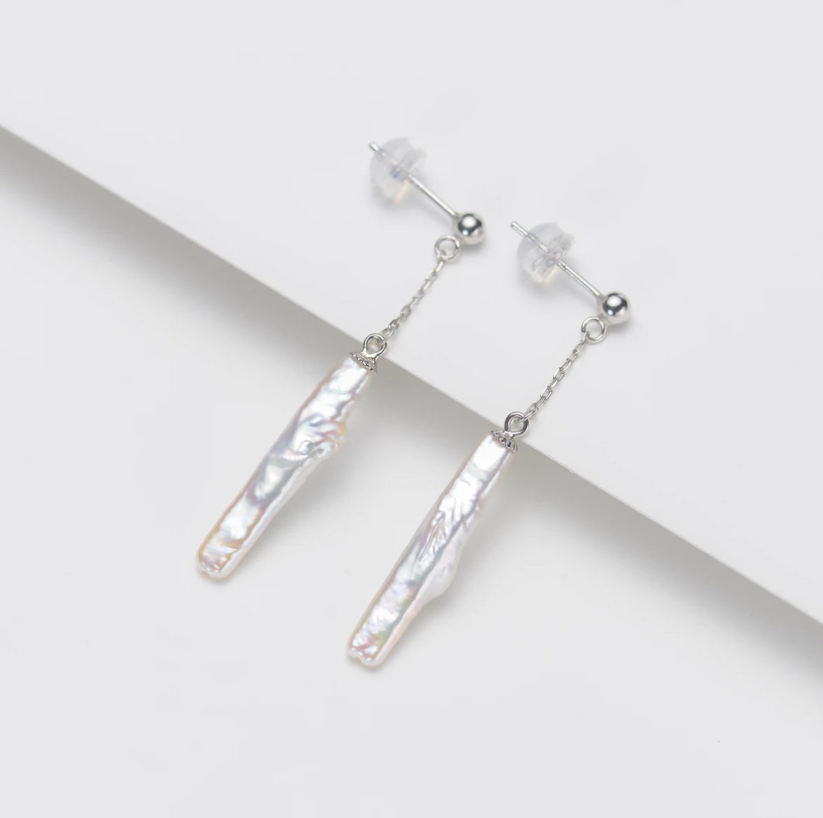 Designer Style: Freshwater Baroque'Best Wishes' Silver strip Necklace & Earrings set(Assorted Styles Shipped, 1 set)