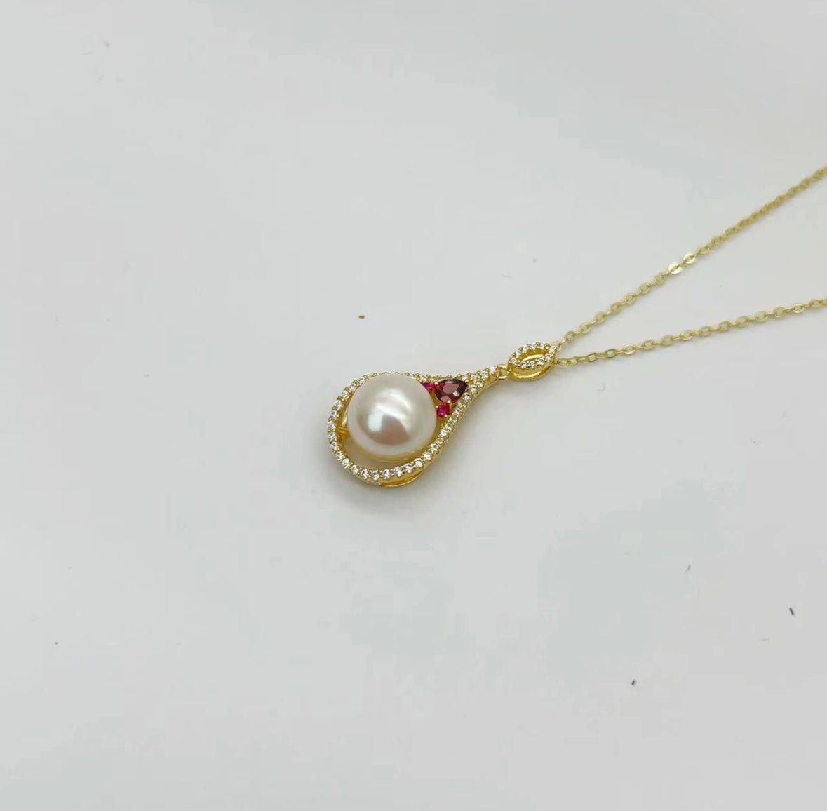 Natural Pearl Pendant/9-10MM Elegant White Fashion,Traditional Craft