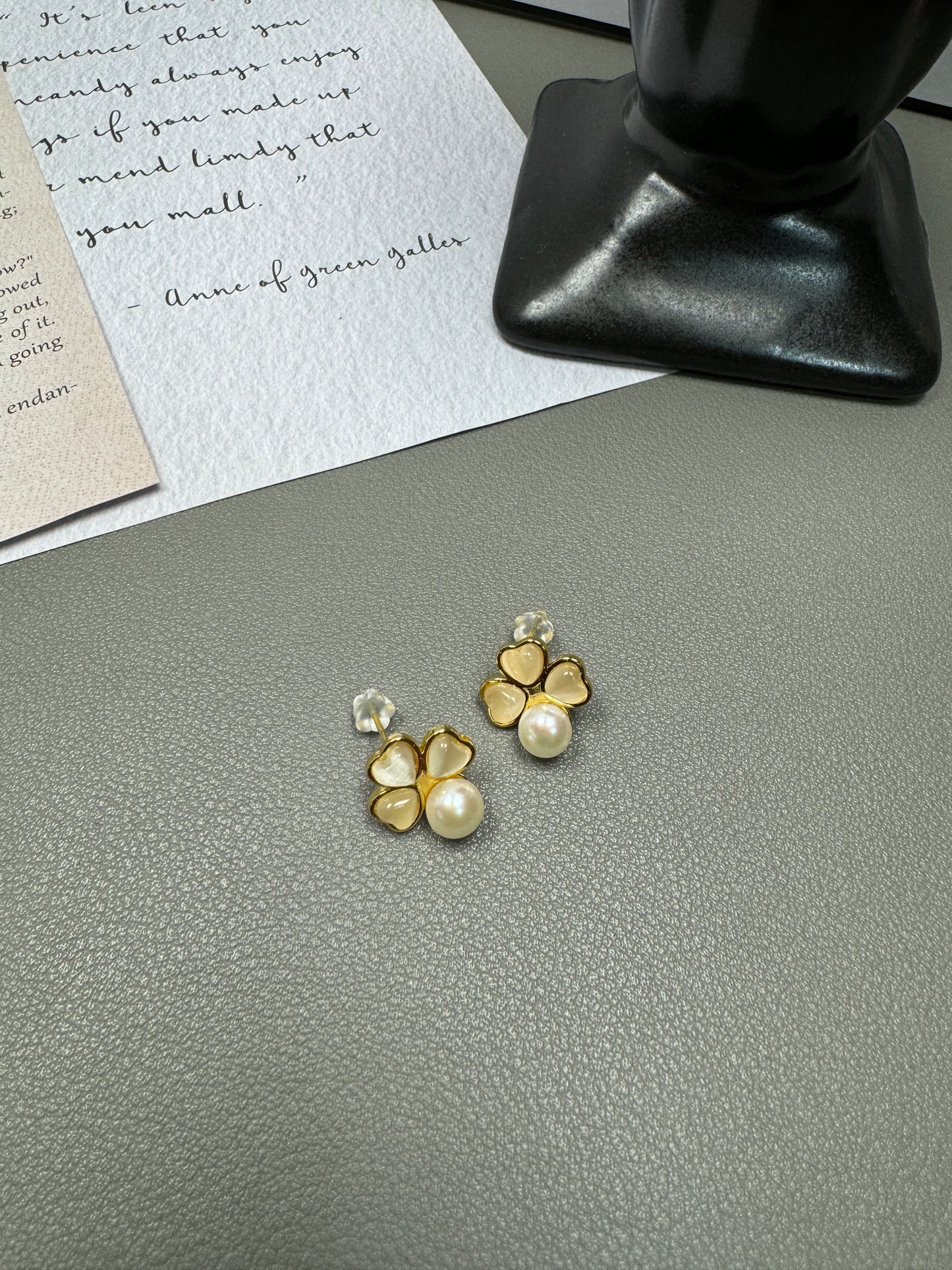 Three Clove Leaf Earring