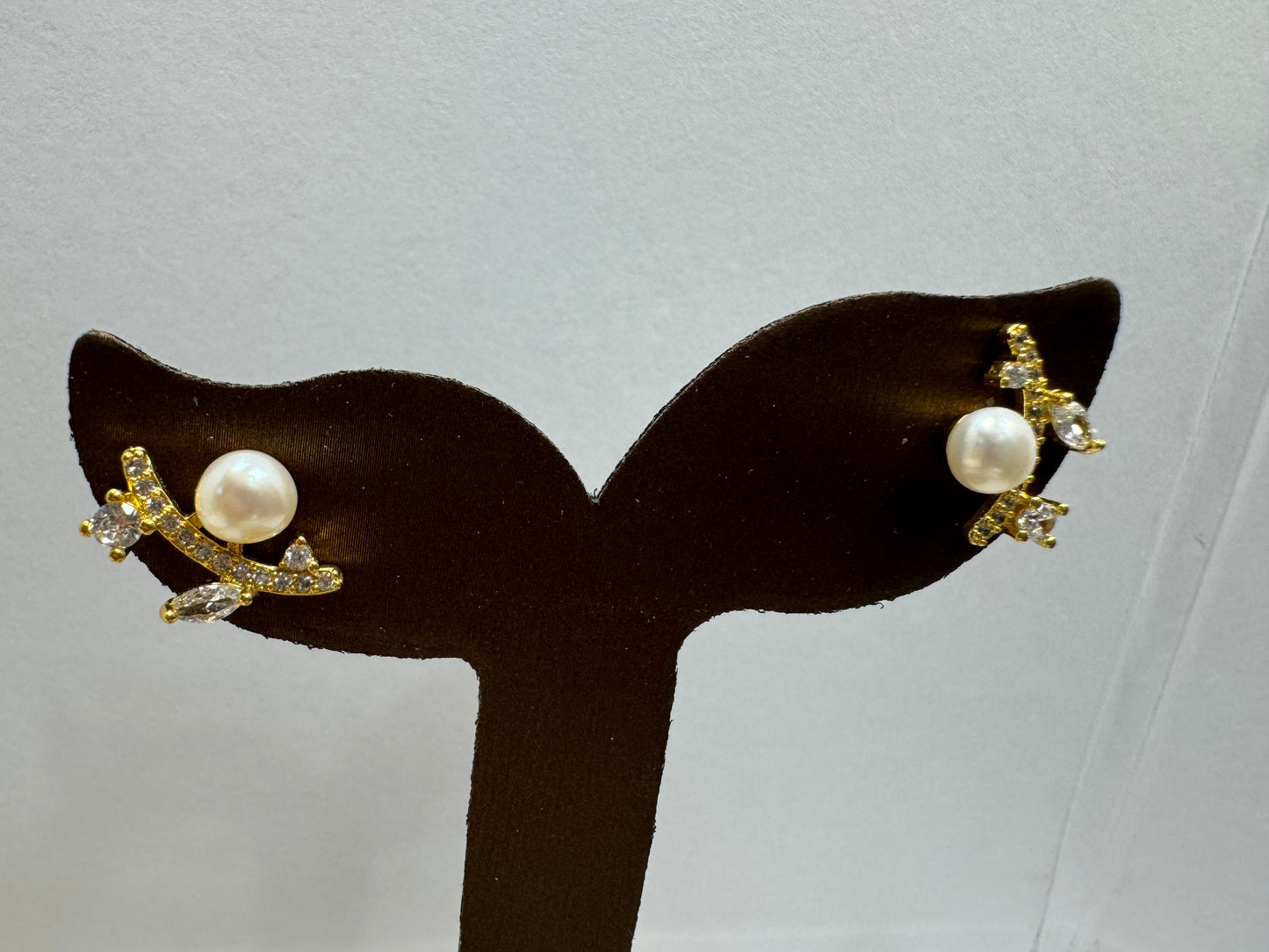 Non-Bead Freshwater Pearl Leaf Earring