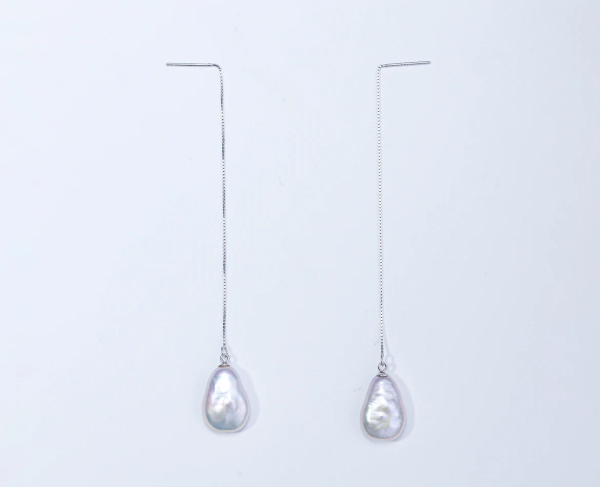 Freshwater 'Mermaid's Tears' Baroque Ear Threads 11-13mm (Assorted Styles Shipped, 1 Piece)