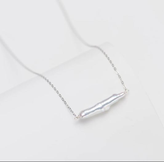 Designer Style: Freshwater Baroque'Best Wishes' Silver strip Necklace & Earrings set(Assorted Styles Shipped, 1 set)