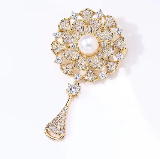 Designer Brooch with 5-6MM Freshwater Non-bead  Fresh water Pearls