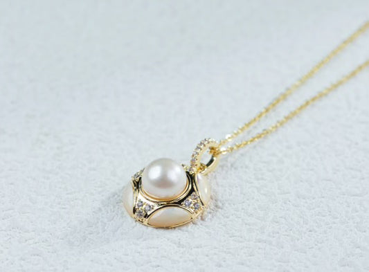 “ST. Petersburg” Freshwater Pearl Set