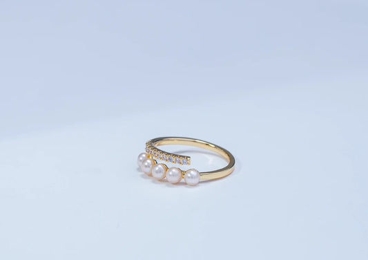 Freshwater non-bead pearl double-row ring with 5 pearls, 3-4mm each, exquisitely set for versatile and minimalist elegance